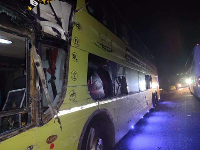 Colisión de vehículos deja varios heridos en la ruta Santa Cruz-Sucre