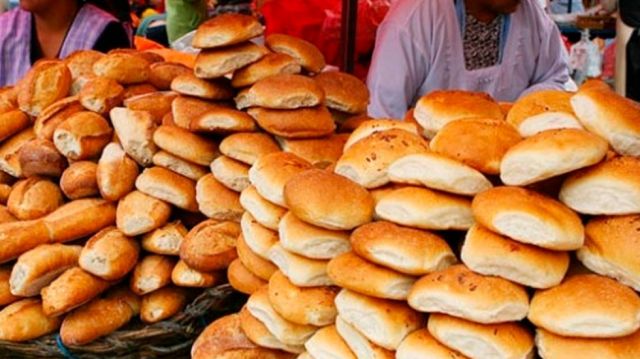 Reunión clave para definir precio del pan en Sucre se extiende hasta el viernes || Analizan costos en el sector panadero.