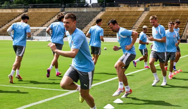 República Checa y Sudáfrica se enfrentan en busca de la primera victoria