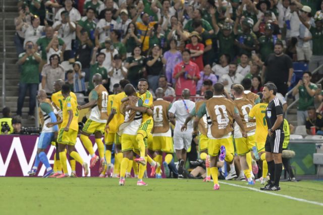 Final del partido: Sudáfrica 1-0 Corea del Sur 