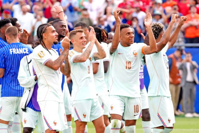Francia le ganó 2-0 a Marruecos al igual que en Qatar 2022 y avanzó a semifinales