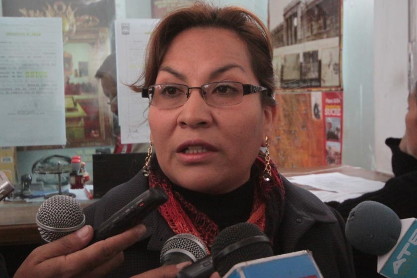 DESCONTENTA. La concejala Norma Rojas, en una entrevista con los periodistas locales.