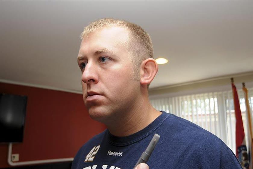 EXONERADO. Fotografía facilitada por la oficina fiscal de San Luis, en la que se muestra al policía Darren Wilson.