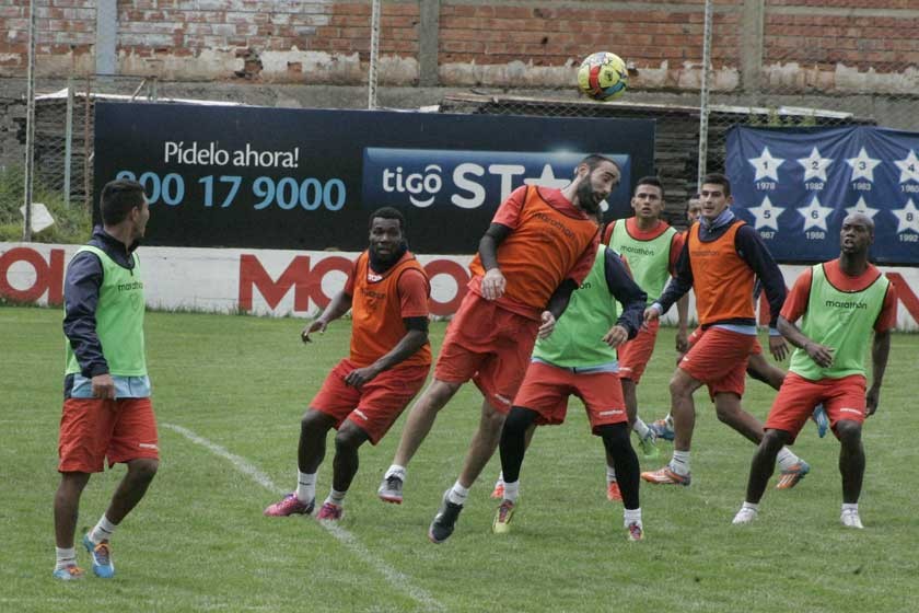 La Academia paceña visita esta tarde a Petrolero, por la última fecha del Torneo Clausura de la Liga.