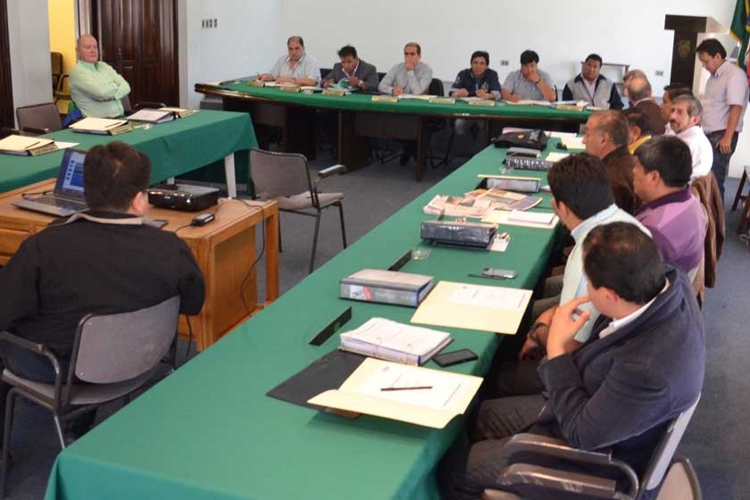 La dirigencia liguera se reunirá dentro de dos semanas para analizar la incorporación de un jugador juvenil.