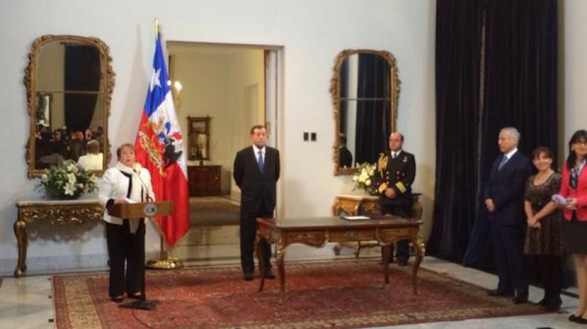 La presidenta Michelle Bachelet nombra nuevo ministro en la Secretaría General de la Presidencia. FOTO: Twitter