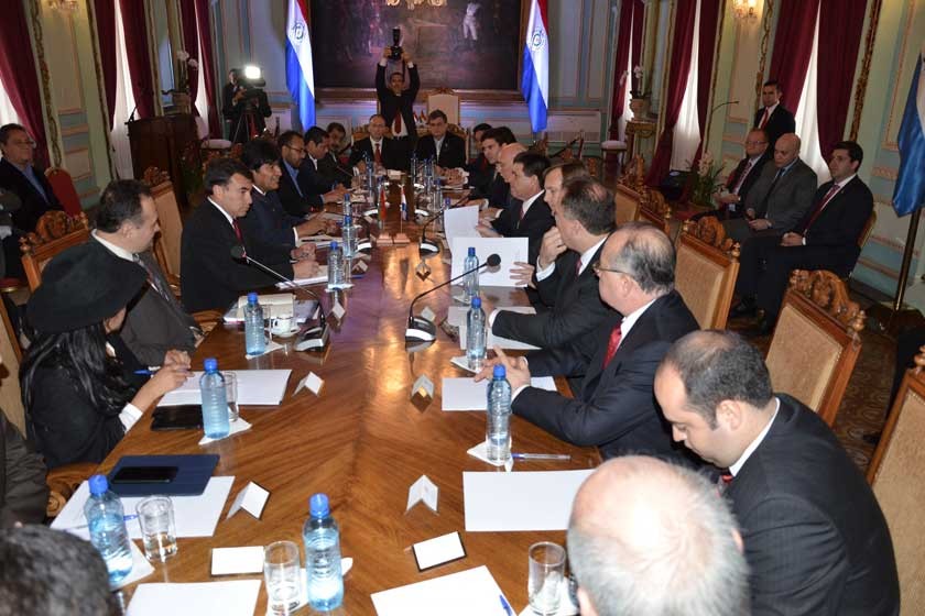 Diplomacia. El encuentro entre los gobiernos de Paraguay y Bolivia realizado ayer, en la capital de Asunción.