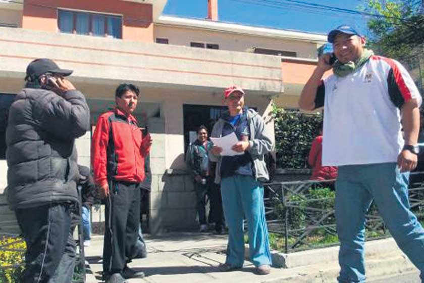 PROTESTA. Los dirigentes cívicos de Potosí rechazaron la invitación del Gobierno a dialogar con los ministros de Estado