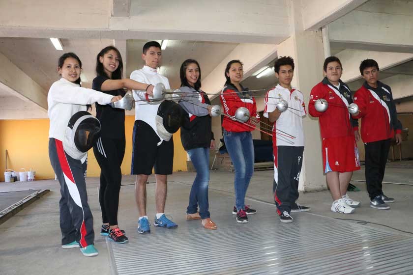 Los esgrimistas chuquisaqueños ya participaron en dos eventos nacionales, cosechando buenos resultados.