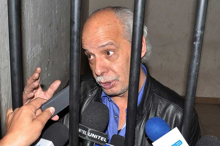 El titular de la FBF sigue detenido y la nueva dirigencia no encuentra soluciones para mejorar la cruda realidad