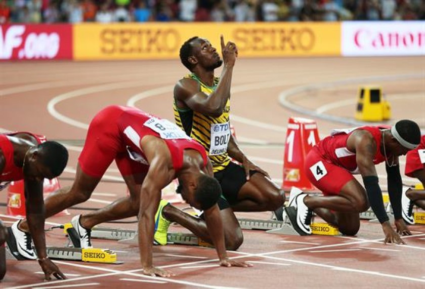 El atleta jamaicano se llevó el título de los 100 metros planos en el Mundial de Atletismo. FOTO: EFE