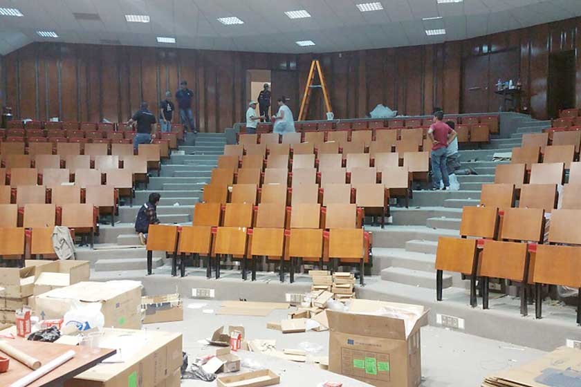 EQUIPAMIENTO. Durante las últimas semanas se instalaron las butacas en los salones del Centro Internacional de Convencio