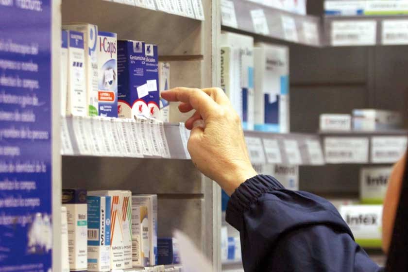 Las farmacias pequeñas suelen tener una menor cantidad de medicamentos en relación a las cadenas o corporaciones