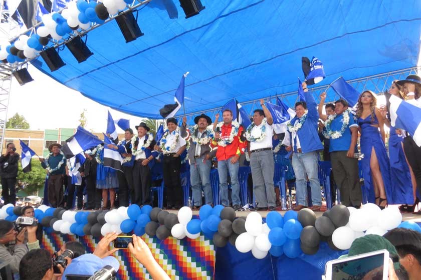 MAS. La militancia del Movimiento Al Socialismo en uno de sus últimos actos de campaña electoral en Sucre.