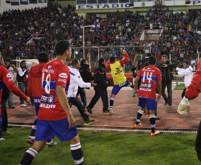 La gresca tras el partido de Universitario y Sport Boys sigue generando repercusiones en ambos bandos.