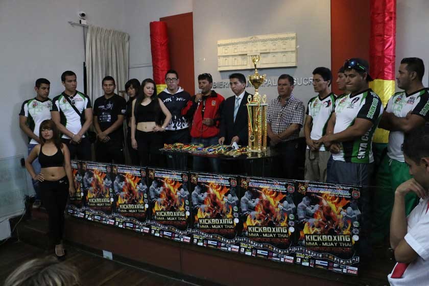 El campeonato comenzó ayer con la presentación y el pesaje.