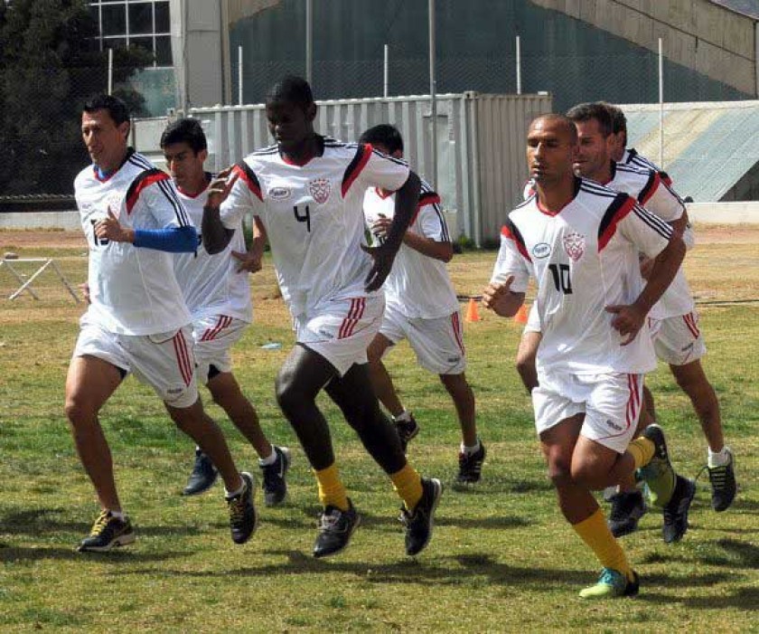 El Toro warneño recibe esta tarde en su reducto a Real Potosí, en el complemento de la vigésima fecha del Torneo
