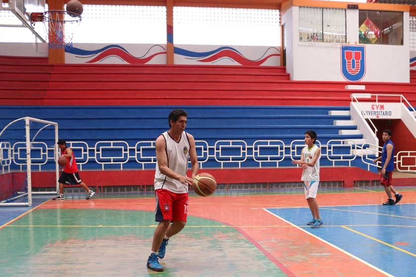 A la espera del fallo, el elenco estudiantil continúa con sus entrenamientos de cara a la fase final de la Liga.