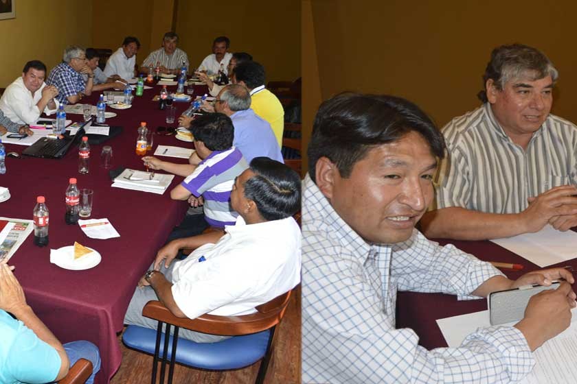 Los representantes de los clubes ligueros y de las asociaciones departamentales de fútbol se reunieron ayer