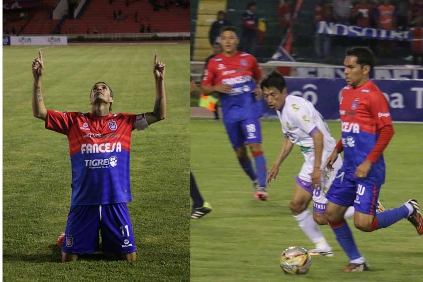 Martín Palavicini abrió anoche el camino del triunfo para Universitario; al lado, Alejandro Bejarano (d) controla el ...