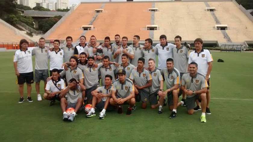 El plantel atigrado realizó ayer el reconocimiento del estadio Pacaembú, donde hoy enfrentará a Sao Paulo