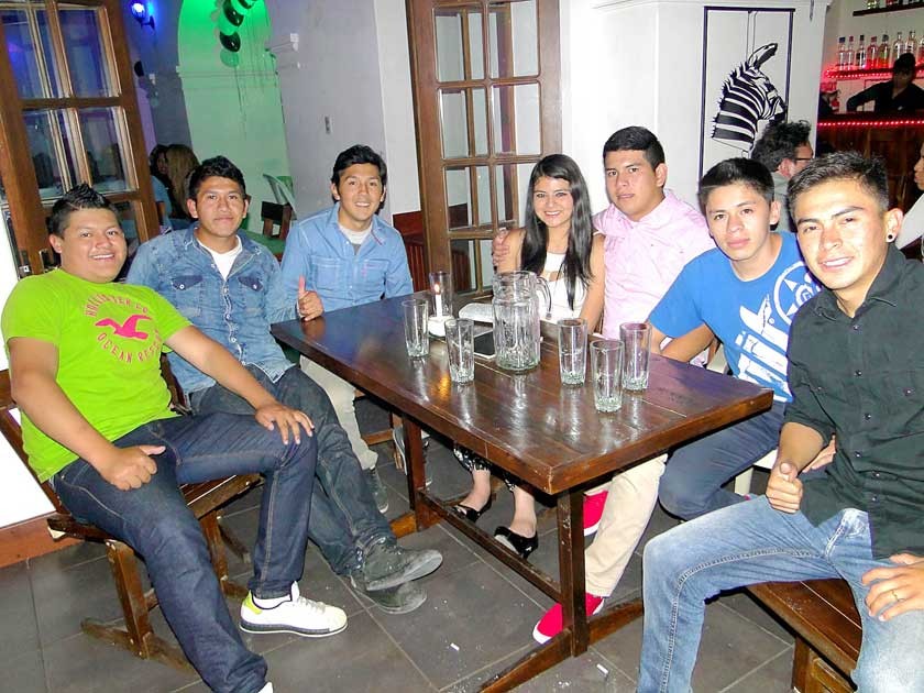 Maurí, Vladi, Jorge, Alana, Mauricio, Rodrigo y Franz.