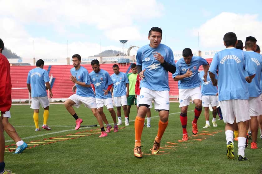 El plantel estudiantil retomó sus prácticas aprovechando el receso liguero ayer, en el estadio Patria.