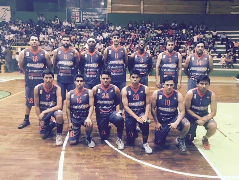 El campeón chuquisaqueño debutó con una derrota el pasado viernes, frente a Universidad de Santa Cruz.