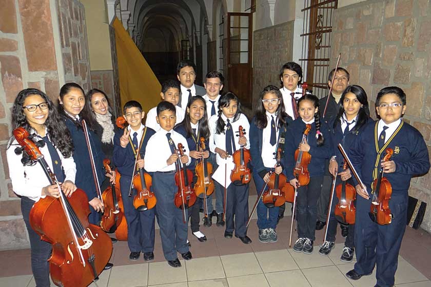 Escuela de cuerdas del colegio Don Bosco.
