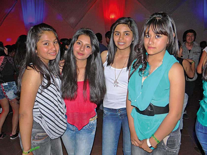 Yesica Gonzales, Paola Loayza, Fernanda Pérez y Melany Orías.