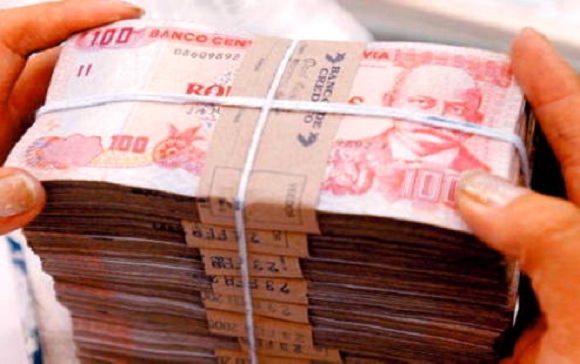 El BCB ya tiene previsto todos los recursos para los nuevos billetes. Foto: Archivo