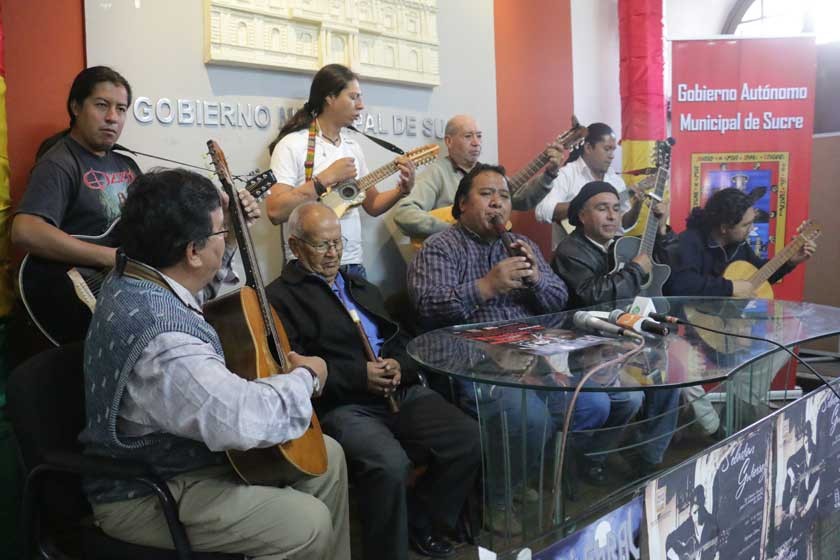 PRESENTACIÓN. La estudiantina Tarko anunció que interpretará cuecas y bailecitos tradicionales de Sucre