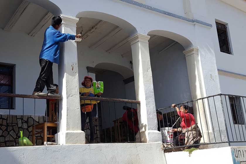 SERVICIO. Los menores acogidos en el Hogar Sucre cuentan con un equipo multidisciplinario que les apoya diariamente.