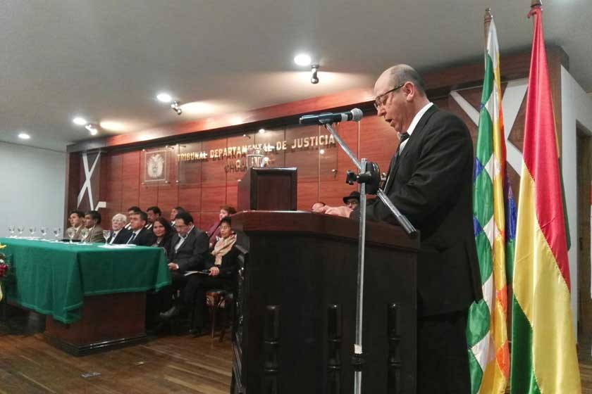 CEREMONIA. Los altos cargos del Órgano Judicial acompañaron la ceremonia en honor al Día del Juez Boliviano