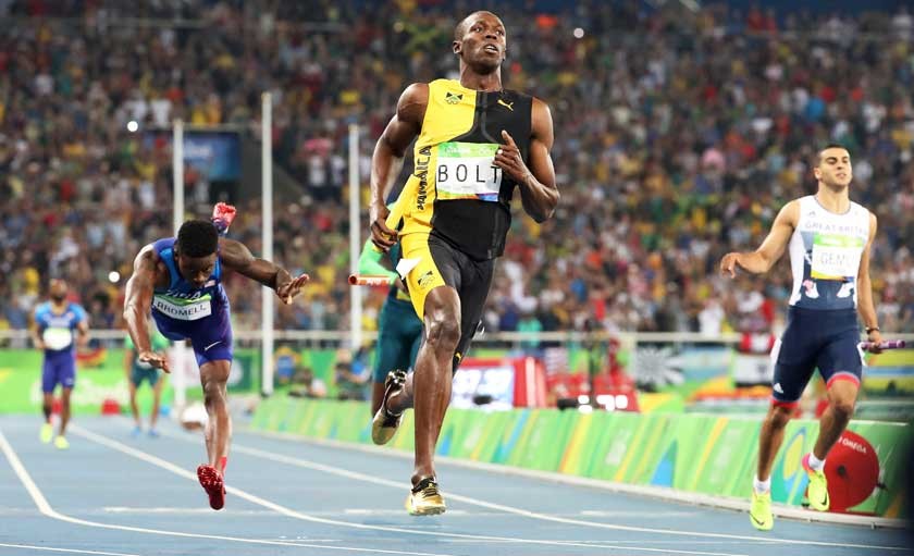 El velocista jamaicano sentenció la victoria de su equipo en la prueba de relevos 4x100 y cosechó su novena medalla