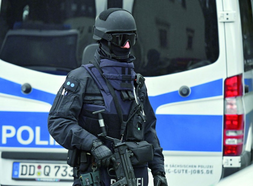 TERRORISMO. Control policial.