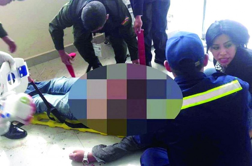 EMERGENCIAS. El herido fue transportado desde el aeropuerto de Alcantarí para ser atendido en el hospital Santa Bárbara,