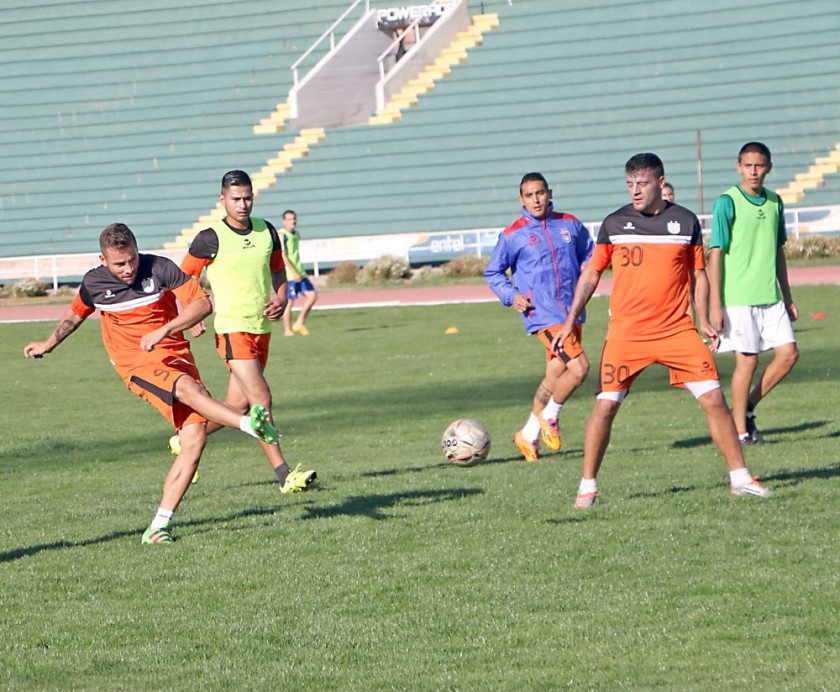 El cuadro estudiantil busca su primera victoria en el Chaco, hoy, por la decimoséptima fecha del Torneo Apertura.