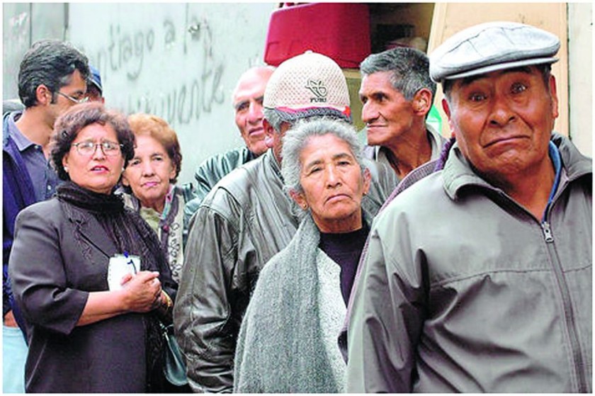 SITUACIÓN. Jubilados de Bolivia.