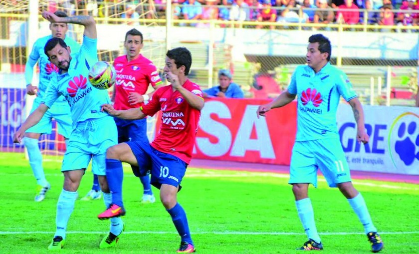 Aviadores y académicos igualaron ayer en el valle.