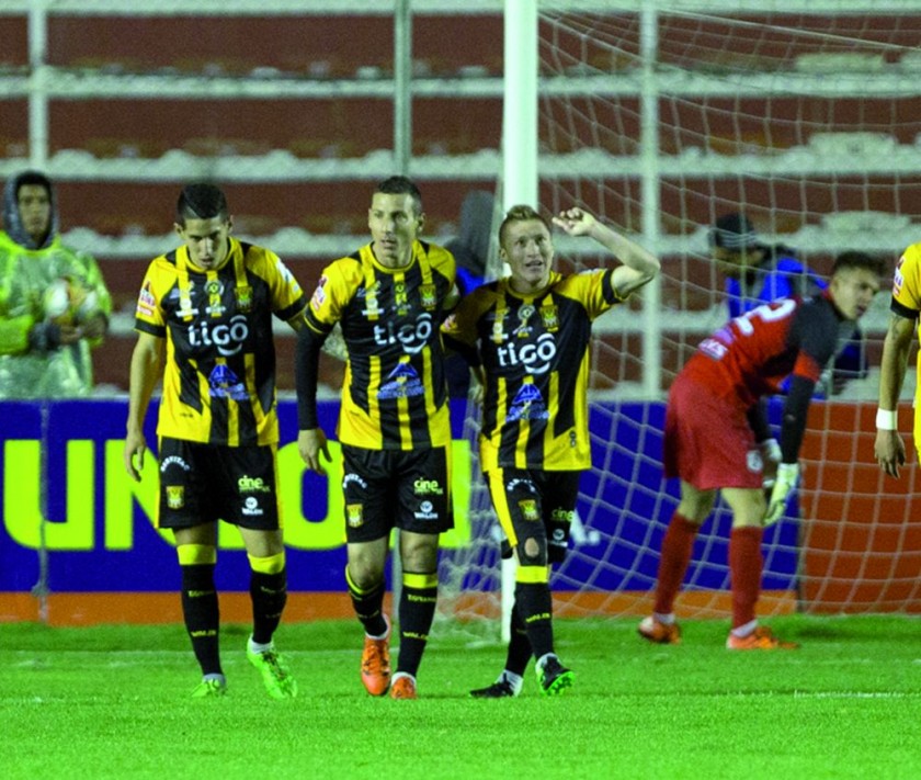 deEl Tigre venció anoche con contundencia a Nacional Potosí, en el cierre de la vigésima fecha del campeonato.
