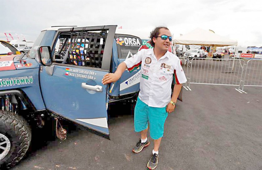 El potosino Rolando Careaga alista su debut en el Rally Dakar.