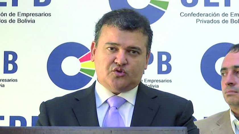 Disputa: El presidente de la Confederación de Empresarios Privados de Bolivia, Ronald Nostas, pide cautela en el...