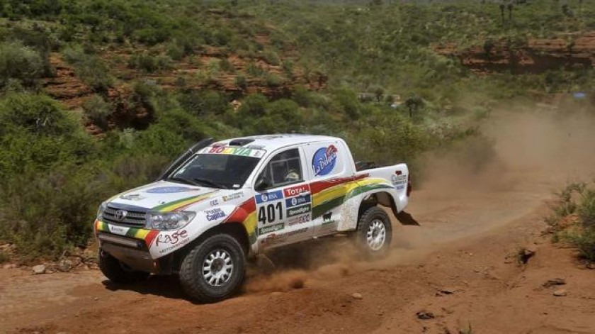 El competidor Rodrigo Gutiérrez es el boliviano que más lejos llegó en el Dakar, en autos. Foto: El Deber