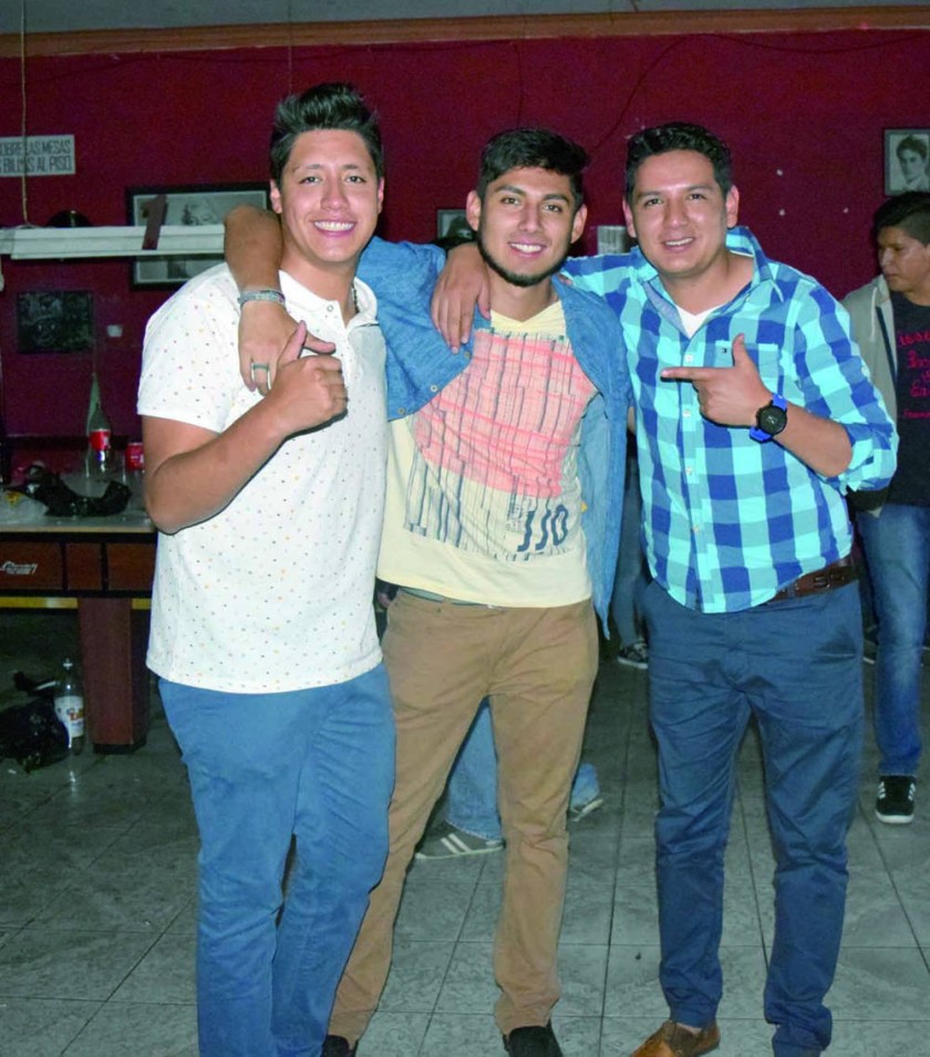 Ricky, Rodrigo y Gustavo.
