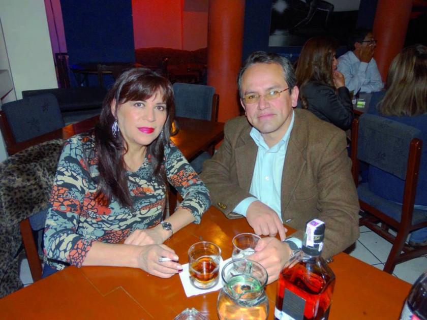 Virginia Gorena y Eddie Cóndor.