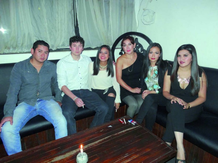 Giovanni, Rafael, Iblin, Silvana, Jenny y Lizbeth.