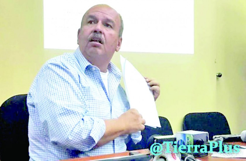 CRUCE. Montaño y Murillo, rivales políticos, cruzaron acusaciones.