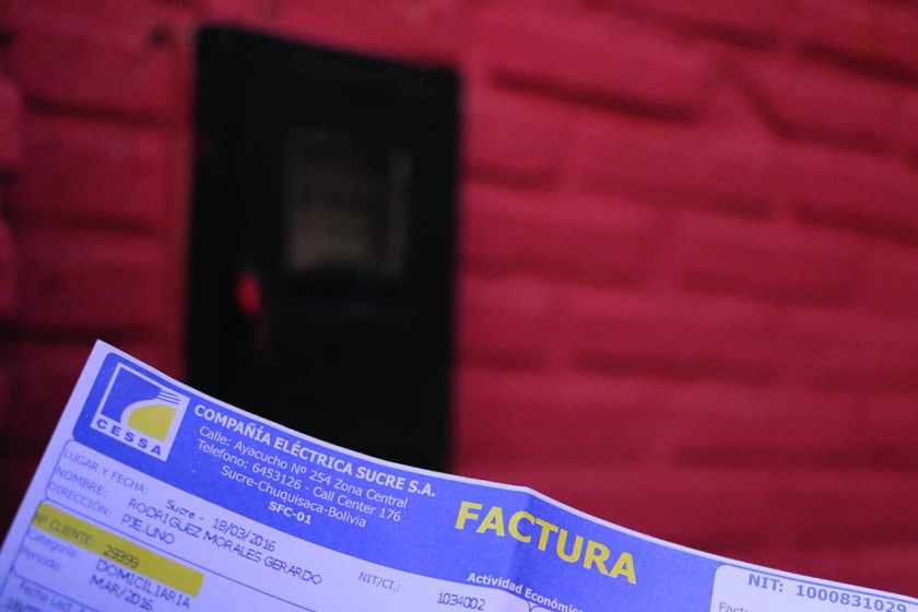 ELECTRICIDAD. A partir de la emisión de la boleta de junio, los usuarios de CESSA verán incrementado el precio de su...