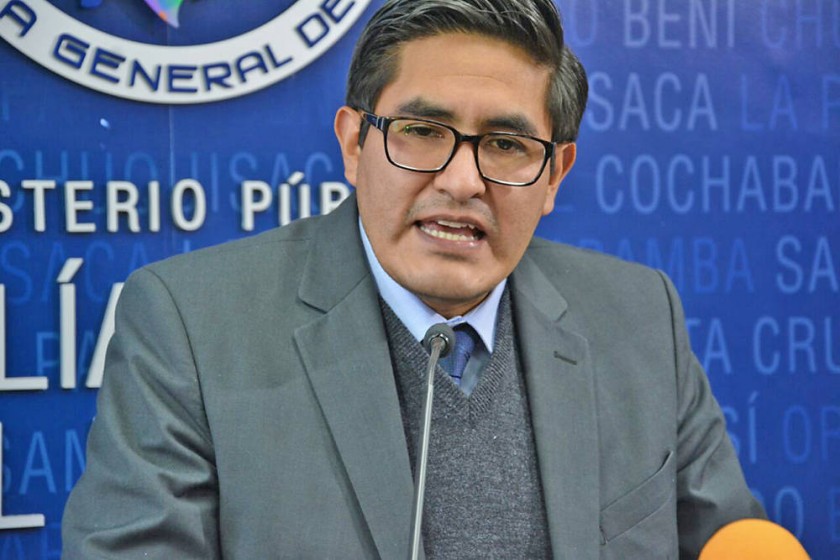 POSICIÓN. El fiscal en suplencia legal, Roberto Ramírez, comunicó la decisión institucional.